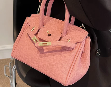 今年流行包包女包2021新款时尚夏天小众斜...