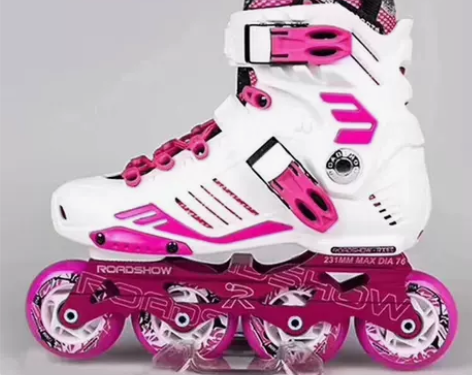 高校纳新款轮滑鞋 接社团招新合作 若夏，麒...