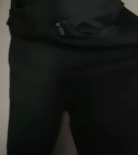 黑色修身休闲裤M码只适合100斤姐妹穿着，...