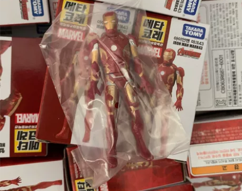 正版多美卡合金钢铁侠 反浩克手办复仇者联盟钢铁侠可动人偶公...