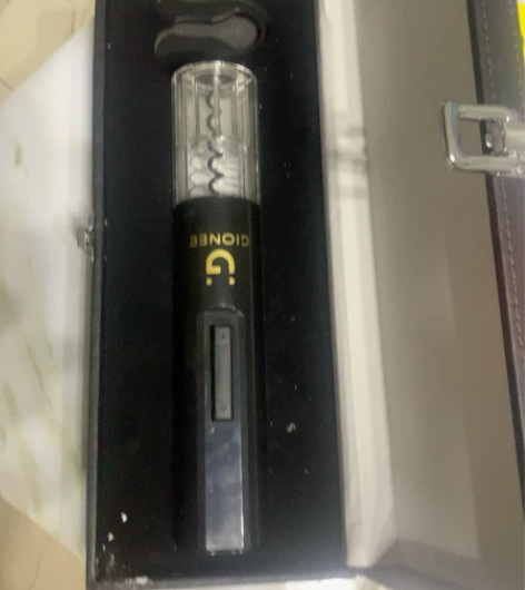 红酒开瓶器  电动  一次未用 感兴趣的话...