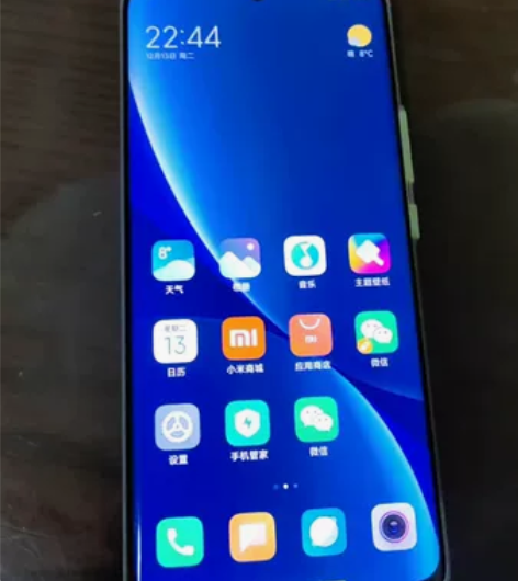 小米12pro 8+128原野绿素皮版，由...