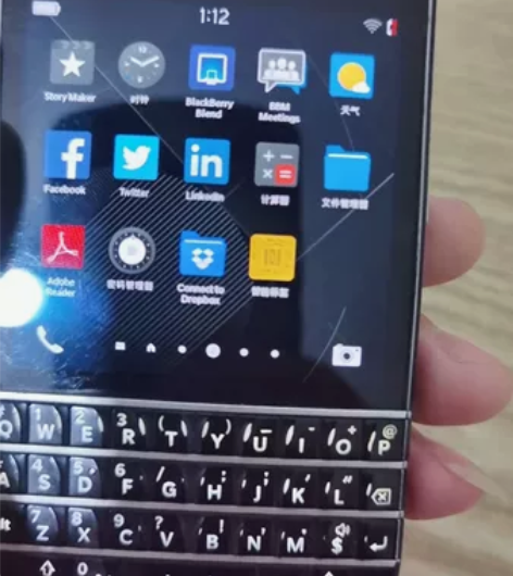 黑莓手机，Q10，功能正常，看好再拍， 感...