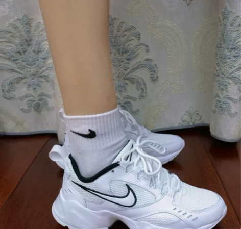 耐克女子AIR HEIGHTS 运动休闲鞋...