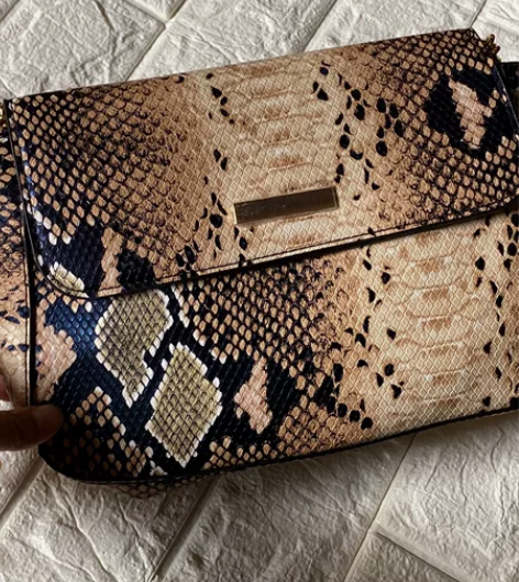 新款水桶单肩小方包 女士蛇纹印花潮流斜挎包...