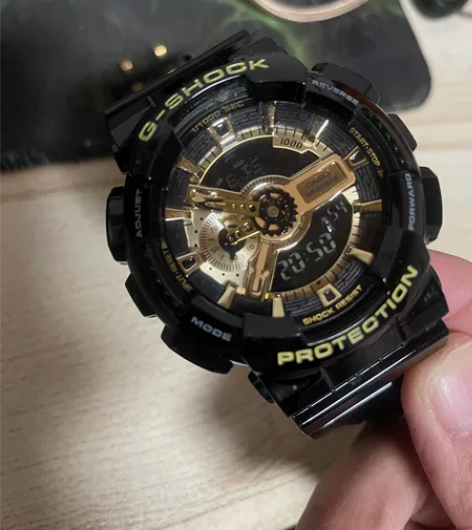 别人送的黑金色卡西欧casio G-SHO...
