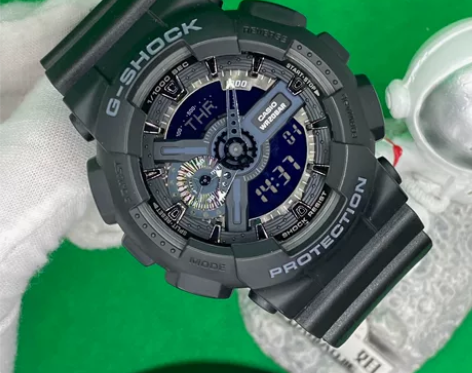 卡西欧GA110黑武士 95新 超火人气单...