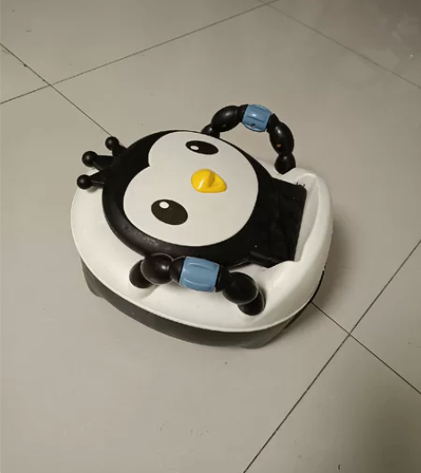 各种车车 小马桶出售,8元自提,出之前会给...