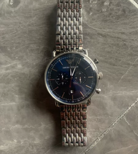 阿玛尼 黑武士 闲置手表 9成新 低价处理...