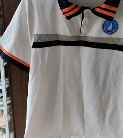 实验高中夏季校服，纯棉，因偏胖所以很少穿，...