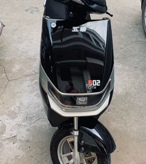 72v20五羊电动车，不要电池1500.大...