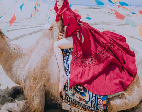 旅游拍照裙子海边度假沙滩裙草原沙漠长裙超仙...