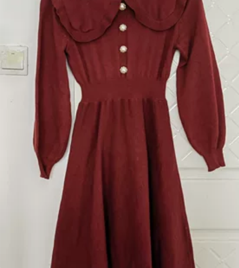 酒红色毛衣连衣裙，超淑女显气质款。单柠实体...