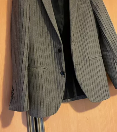 卡宾西服男 170 50-62kg  很厚...