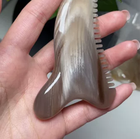 一生缘 白水牛角三角板脸梳 全新 厚度1.16 多功能的一只...