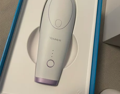 易科美激光美容仪 就用了几次 一直闲置 包...