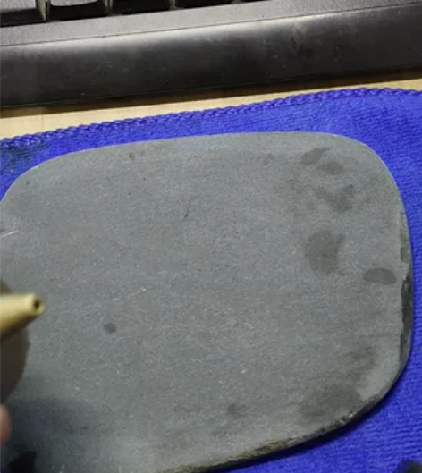 歙砚，細罗紋，丝絲入扣，两面透，平整，薄片...