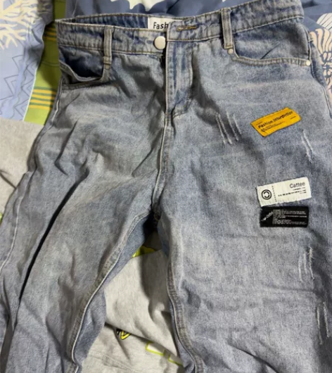 牛仔裤男士 xl宽松版 感兴趣的话点“我想...