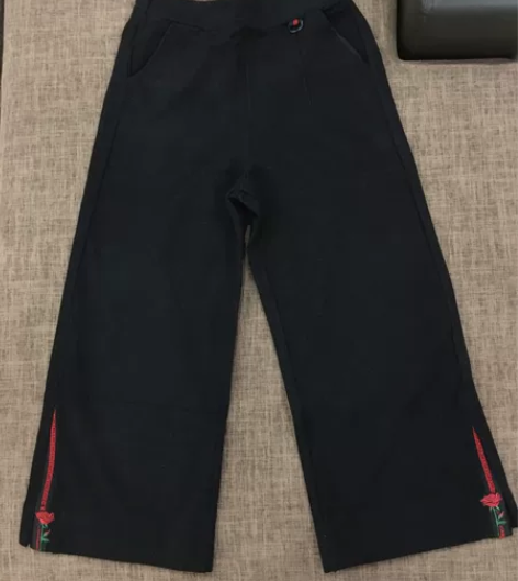 全新八分毛呢直筒裤阔腿裤刺绣 全新，有吊牌...