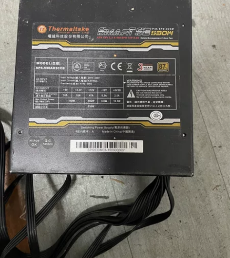 Thermaltake 组电源，功能正常使...