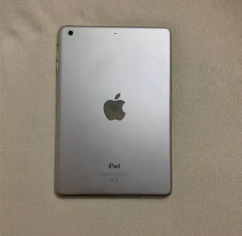 低价出ipadmini2，16g内存。纯原...
