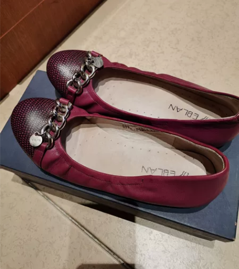 搬家整理,伊伴牛皮平跟软底鞋,穿着舒适,九...