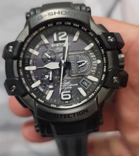 卡西欧空霸GPW-1000T 钛合金表壳和...