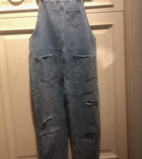 减龄背带牛仔裤, 白t, 均穿过2.3次,...