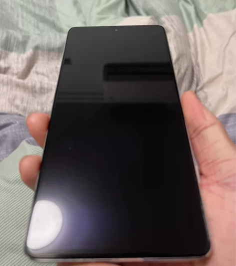 红米k50电竞版   8?128  保修到...