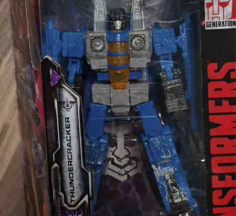 围城惊天雷，150元不包邮 感兴趣的话点“...