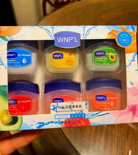 凡士林润唇膏保湿滋润补水唇膏#润唇膏  一...