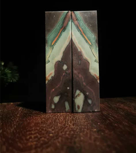 贵州夹板石天然色彩 原石  奇石    纹...