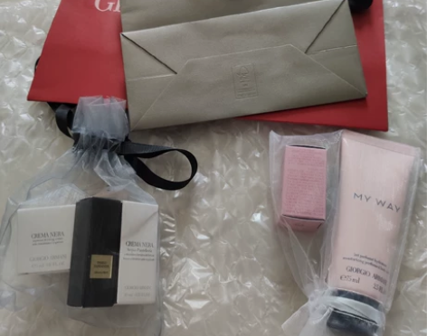 阿玛尼会员礼和6月生日礼，香水小样自我无限...
