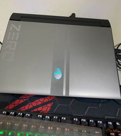 22款雷神zero12代i9高端游戏本16...