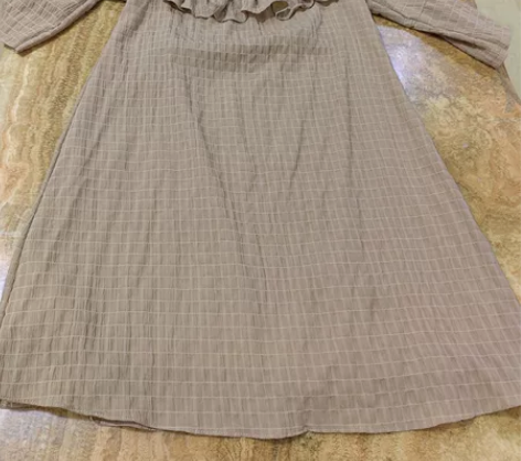 女士长裙，M码，9成新， 平时需要搭配腰带...