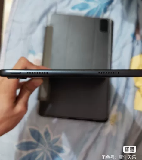 自用  荣耀V6平板电脑低价出手，瑕疵看图...