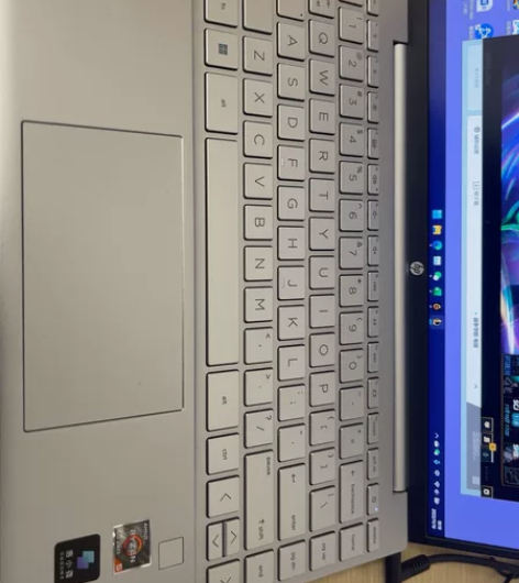 惠普星air13 轻薄本。购于京东5月份，...