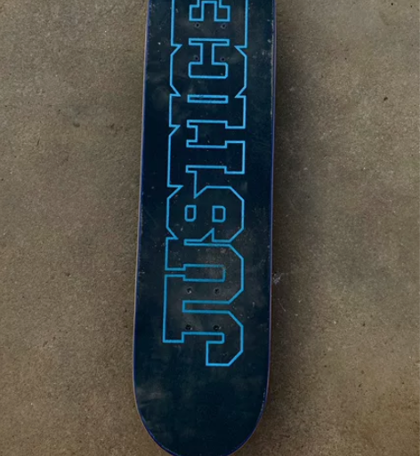 JUSTICE滑板 自用 版面有点小剐蹭 ...