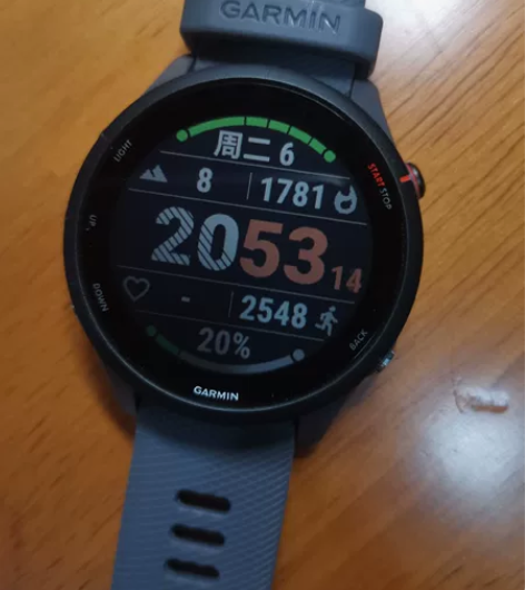 佳明 255手表 双十一买的，外观全新无瑕...