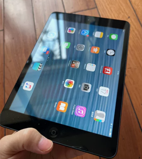 国行iPad mini,7.9 英寸屏幕,...