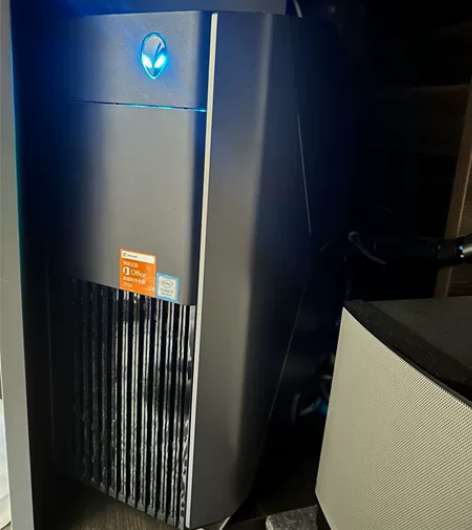 Alienware auroraR7-39...