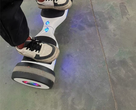 联想平衡车，全新全部处理价599一台 感兴...