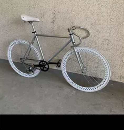 死飞 买来都没怎么骑过 三个多月前买的 自...