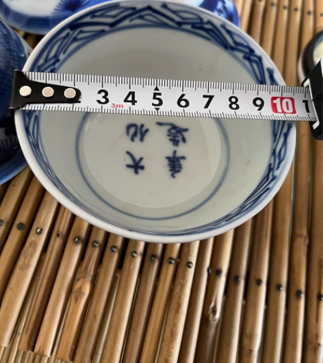 日本回流老青花茶盖碗一对，年代包浆自然，器...