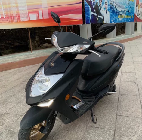 雅马哈赛鹰GT,18年一万出头买的。质量好...