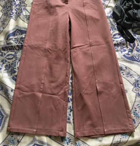 全新秋冬款女高腰裤 M码 长度97厘米 很...