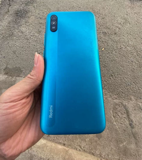 出台闲置红米9A：配置4+64G ，97新...