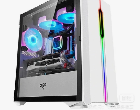 爱国者机箱M3白色，全新 包邮！ 感兴趣的...