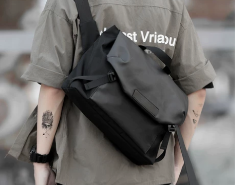 【返场价】日系斜挎包男士休闲单肩包时尚潮流...