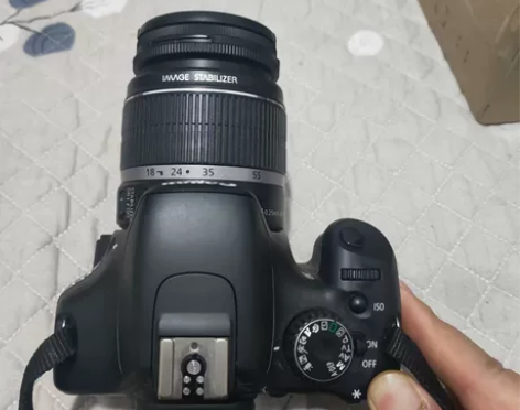 佳能单反相机 型号ds126271 550...